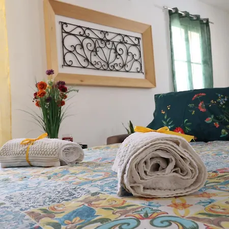 بيت للعطل Sengleana - Scenic Waterfront House, With Lift