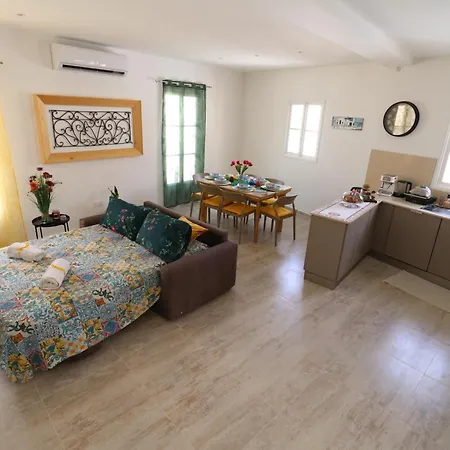 Holiday home Sengleana - Scenic Waterfront House, With Lift *